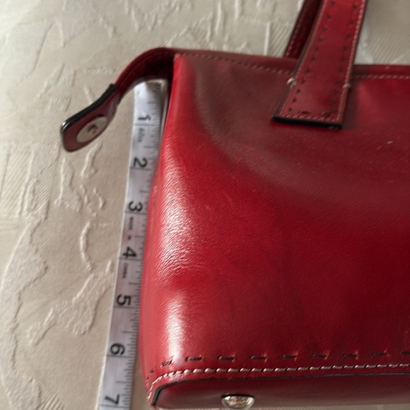 Vintage Fossil deep Red Leather satchel Handbag purse zippered / inside pockets - Picture 15 of 16